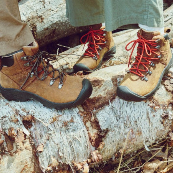 自然大好き！ニッチ・リッチ・キャッチ キーン KEEN キーン ウィメンズ