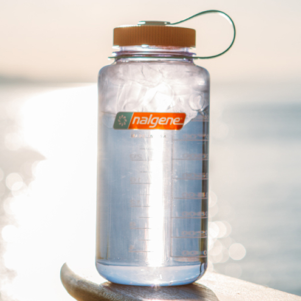 自然大好き！ニッチ・リッチ・キャッチ ナルゲン nalgene ナルゲン